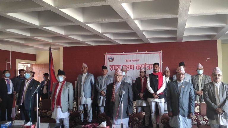 लुम्बिनी प्रदेश सरकारका ७ मन्त्रीले लिए शपथ